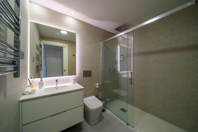 2 camera da letto Appartamento in vendita in Via Parque, Benidorm con piscina - 433.000 € (Rif: 9385599)