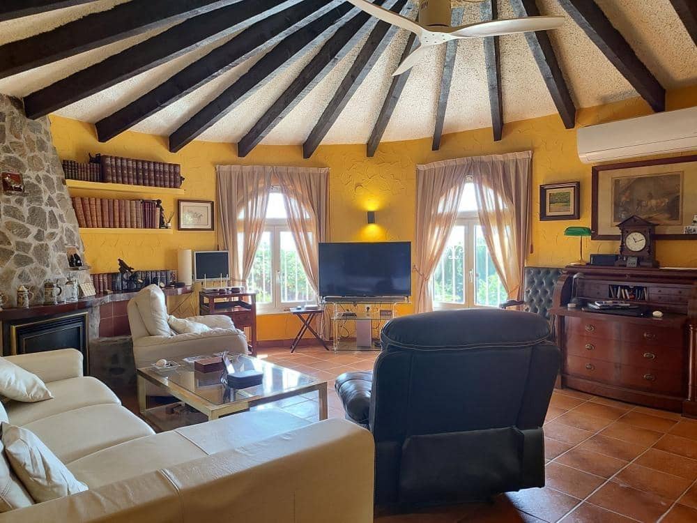 5 chambre Villa/Maison à vendre à Calpe / Calp avec piscine - 520 000 € (Ref: 9385601)