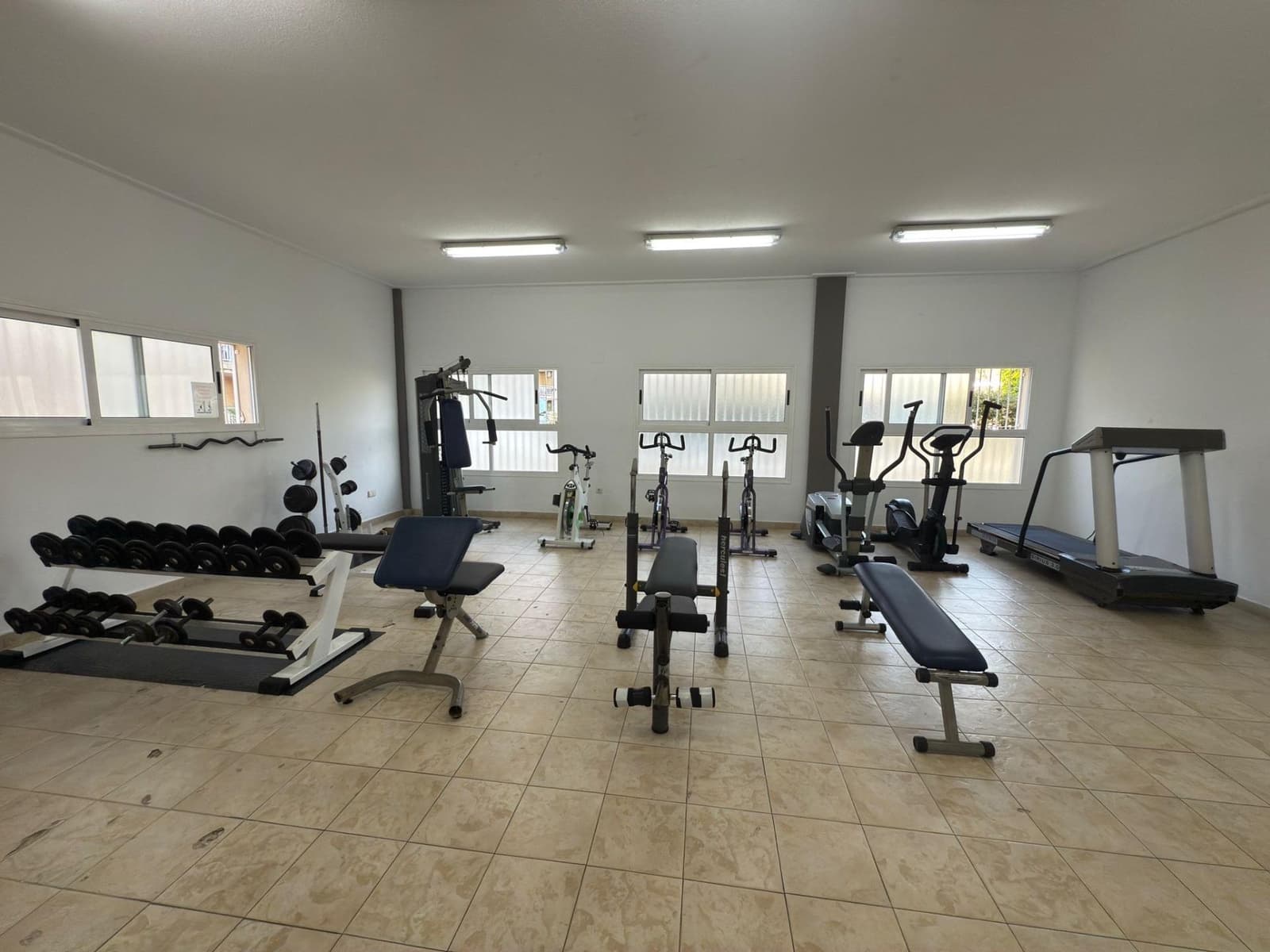 2 chambre Appartement à vendre à El Campello avec piscine garage - 189 000 € (Ref: 9385603)