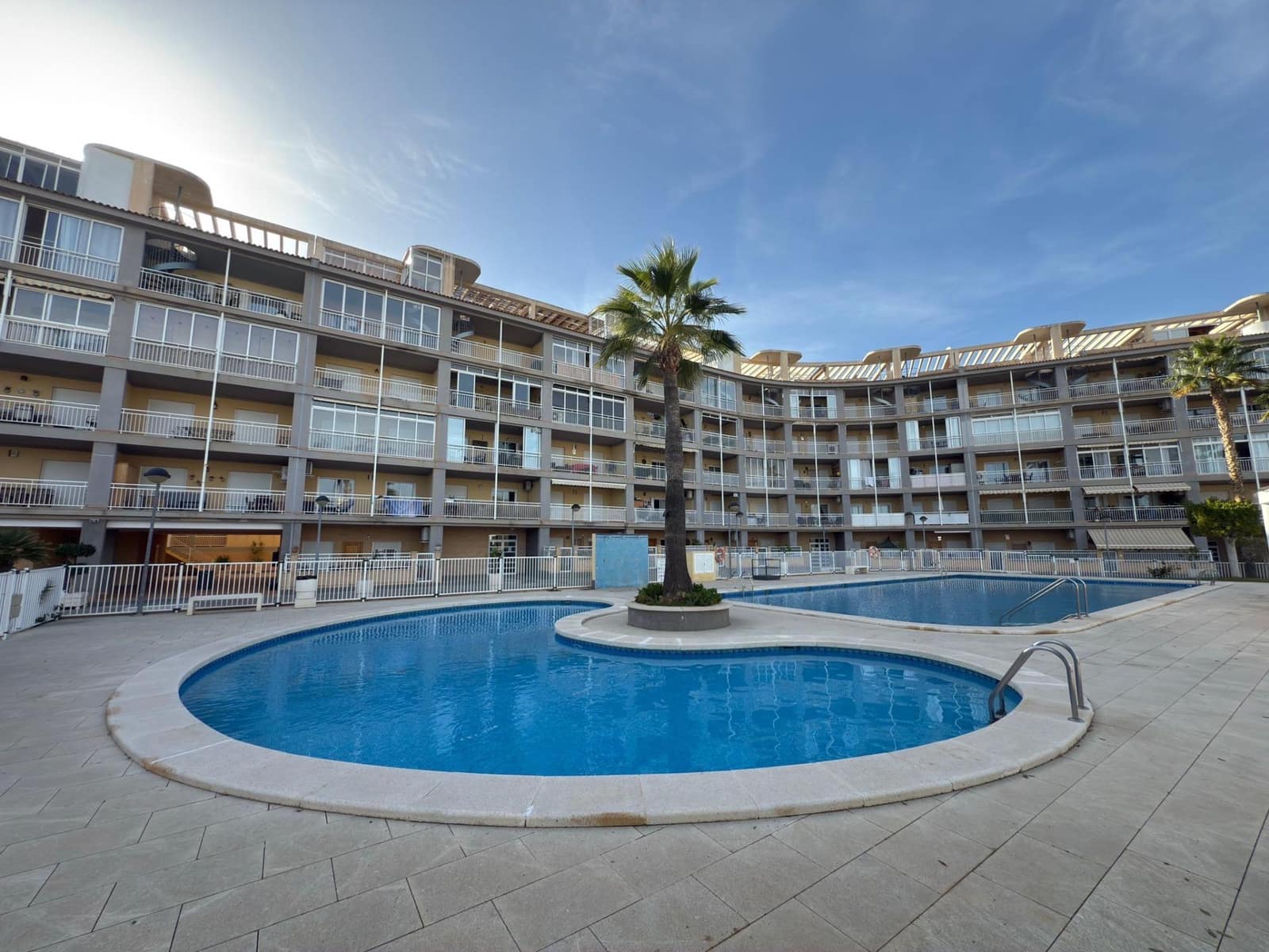 2 chambre Appartement à vendre à El Campello avec piscine garage - 189 000 € (Ref: 9385603)