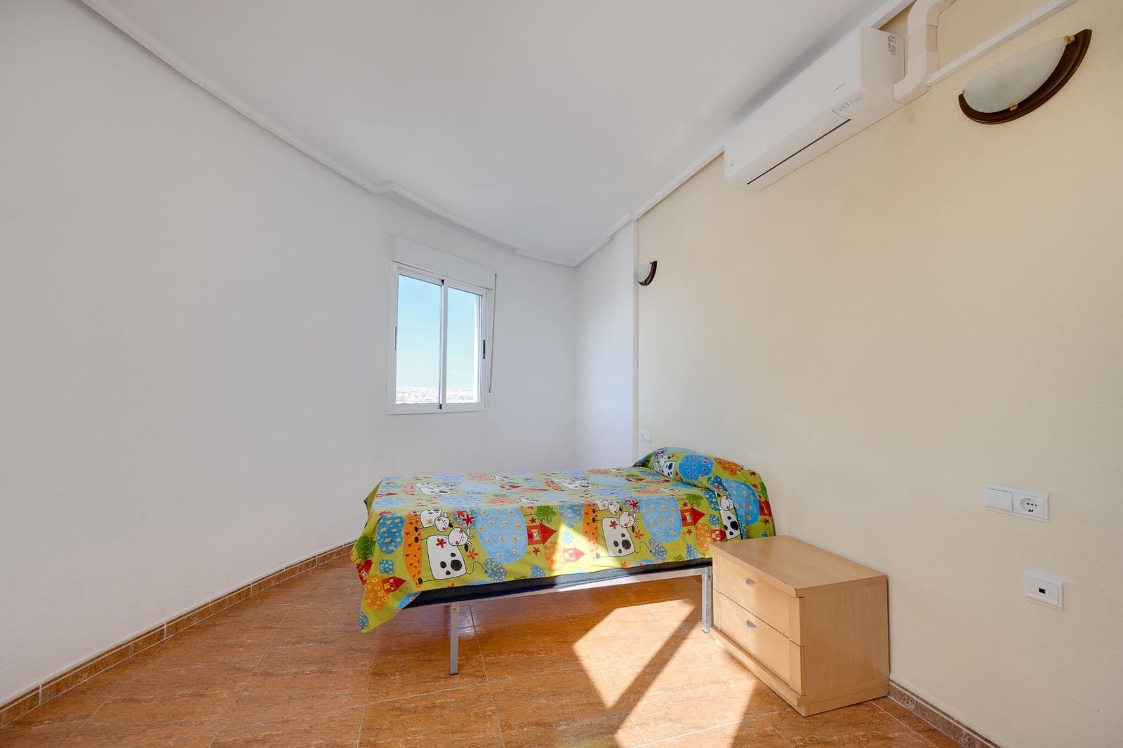 2 sypialnia Apartament na sprzedaż w Torrevieja z basenem - 134 990 € (Ref: 9385610)