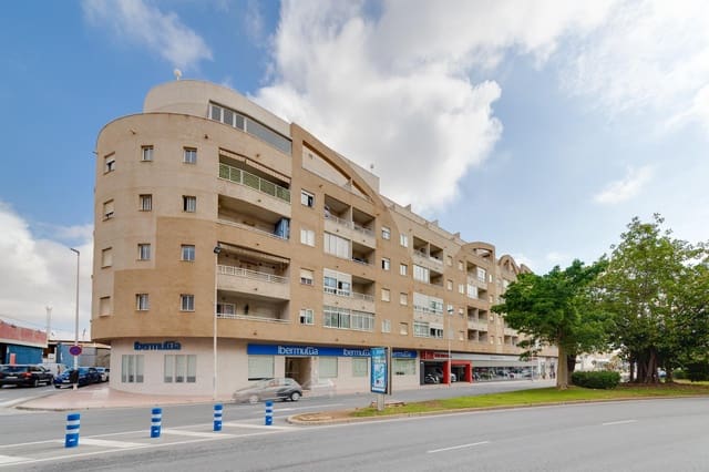 2 bedroom Apartment for sale in Nueva Torrevieja, Torrevieja with pool - € 134,990 (Ref: 9385610)