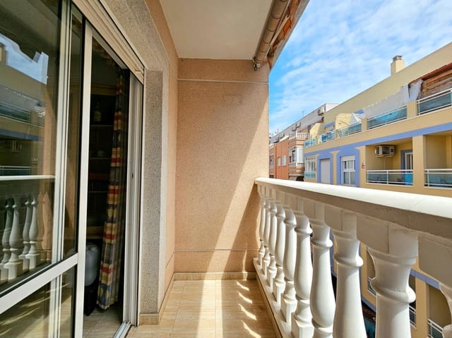 Apartamento de 2 habitaciones en Centro, Torrevieja en venta - 170.000 € (Ref: 9387907)
