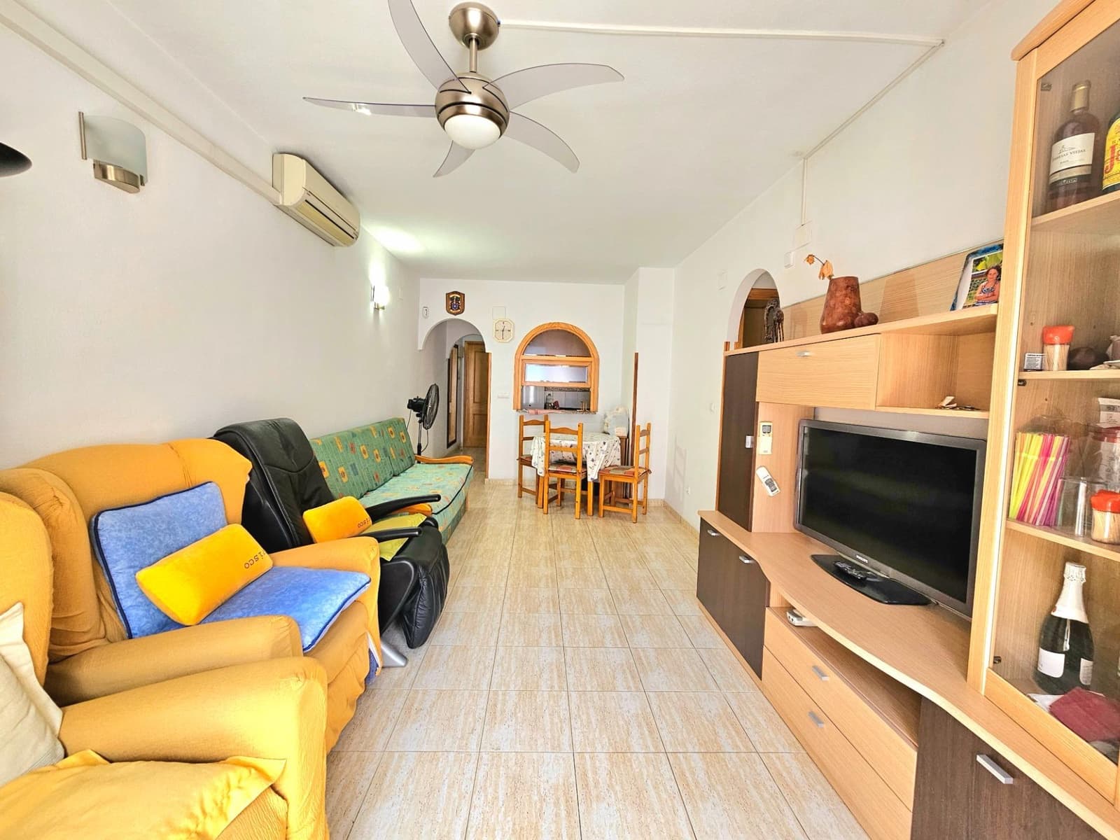 Apartamento de 2 habitaciones en Torrevieja en venta - 170.000 € (Ref: 9387907)