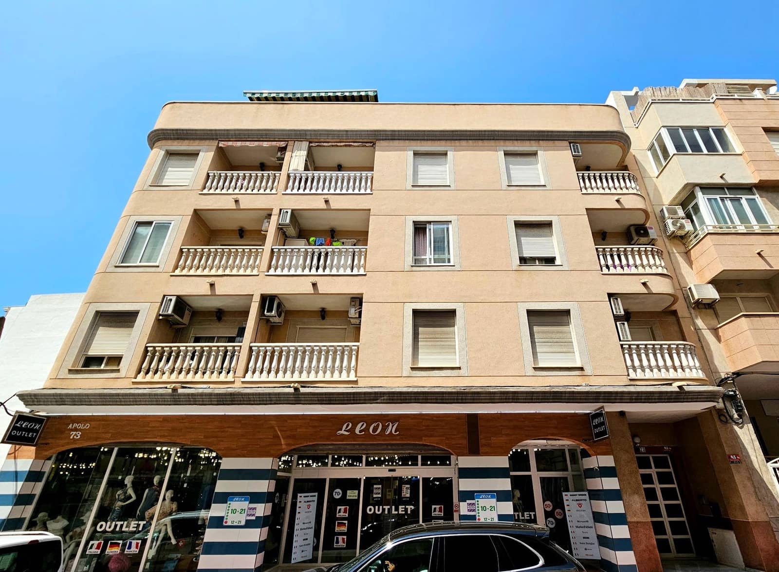 Apartamento de 2 habitaciones en Torrevieja en venta - 170.000 € (Ref: 9387907)