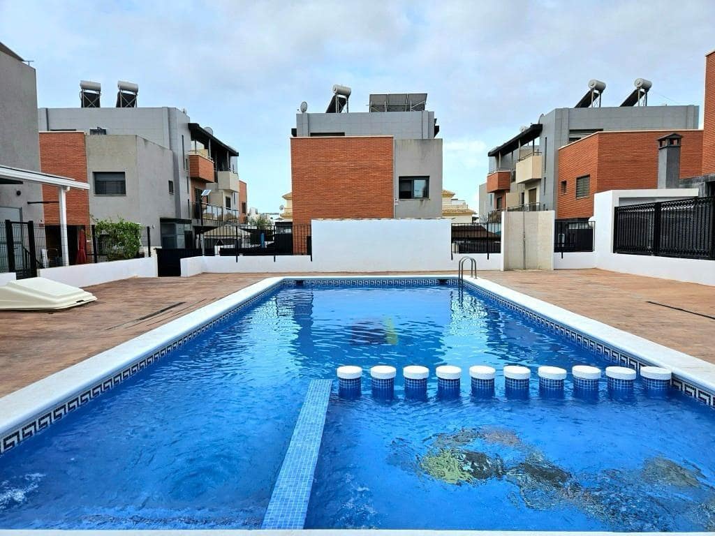 3 bedroom Villa for sale in Aguas Nuevas with pool - € 249,900 (Ref: 9387908)
