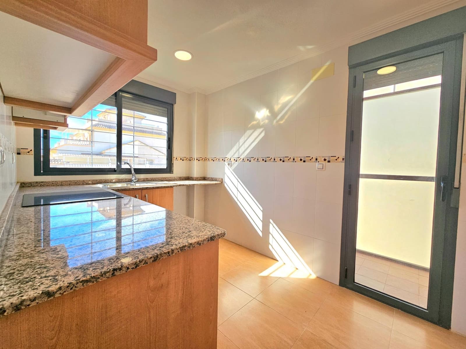 3 bedroom Villa for sale in Aguas Nuevas with pool - € 249,900 (Ref: 9387908)