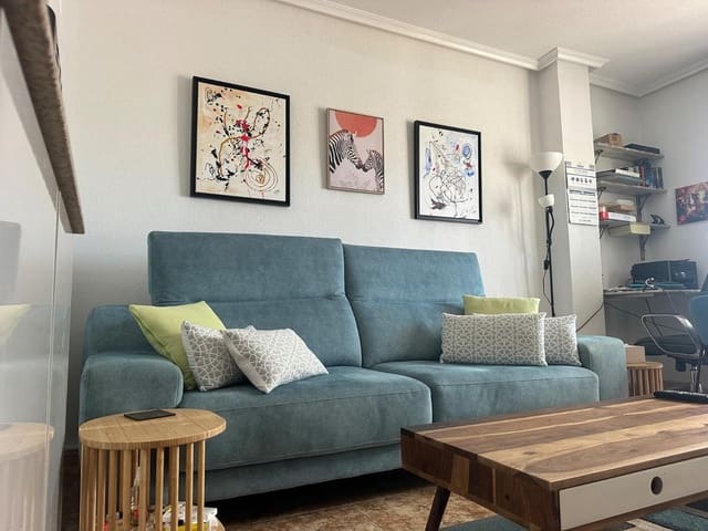 Ático de 3 habitaciones en Centro, Torrevieja en venta - 169.000 € (Ref: 9387911)