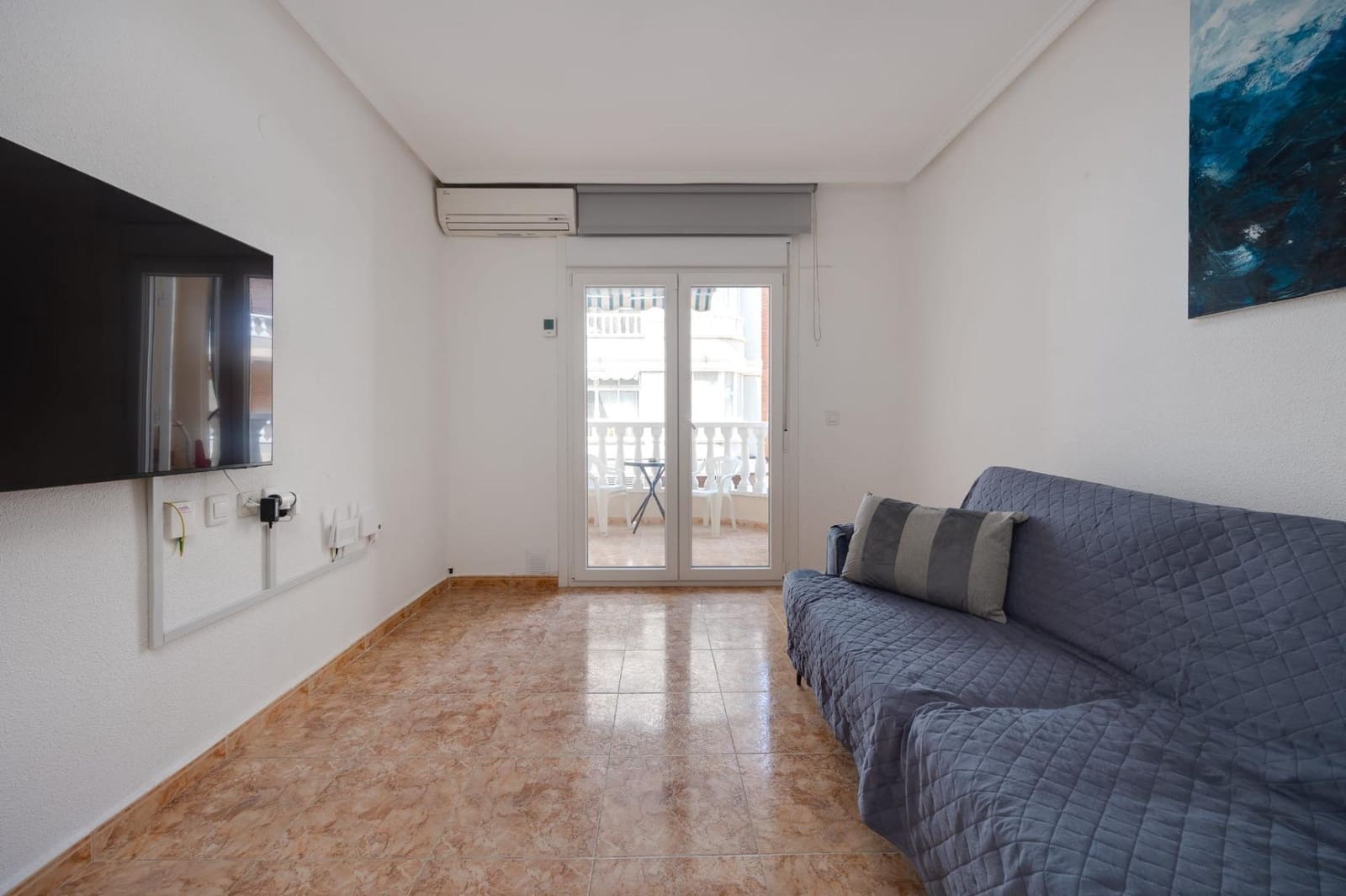 Apartamento de 2 habitaciones en Torrevieja en venta - 147.900 € (Ref: 9387913)