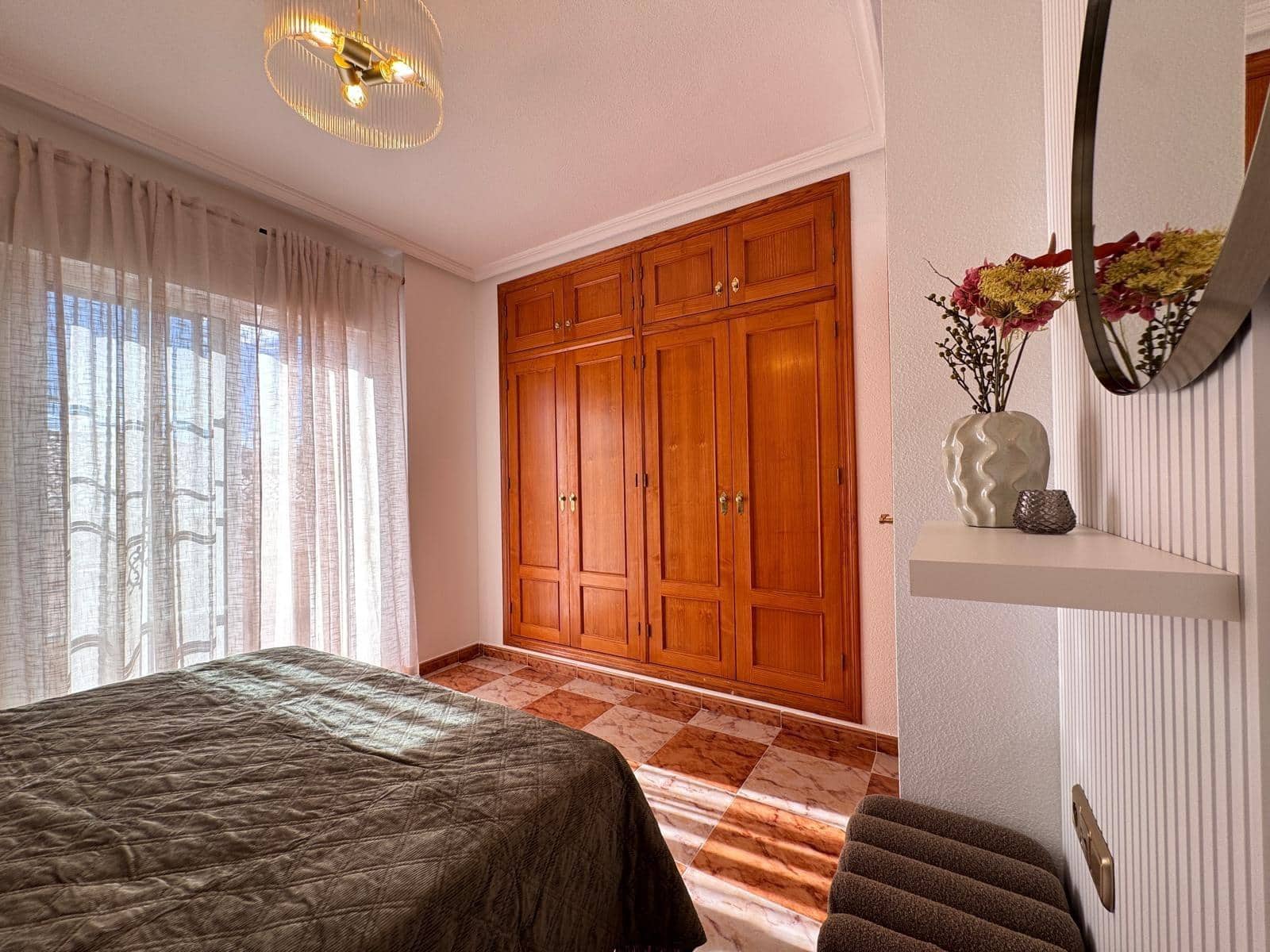 2 sypialnia Dom szeregowy na sprzedaż w Orihuela Costa z basenem - 239 900 € (Ref: 9390867)