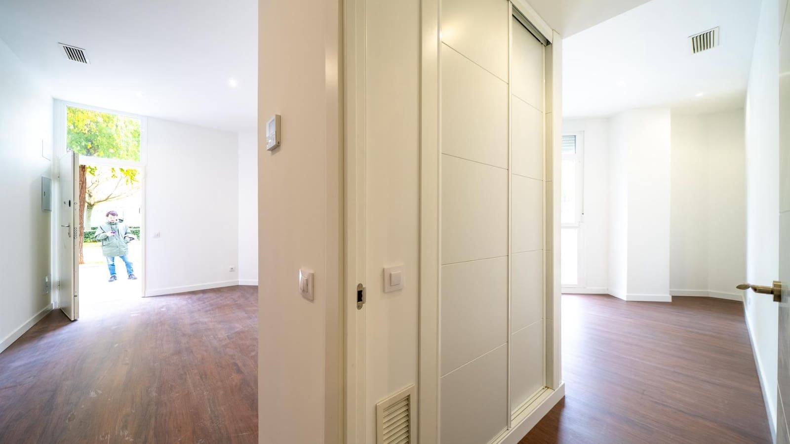 1 sypialnia Mieszkanie na sprzedaż w Miasto Madryt - 310 000 € (Ref: 9390870)