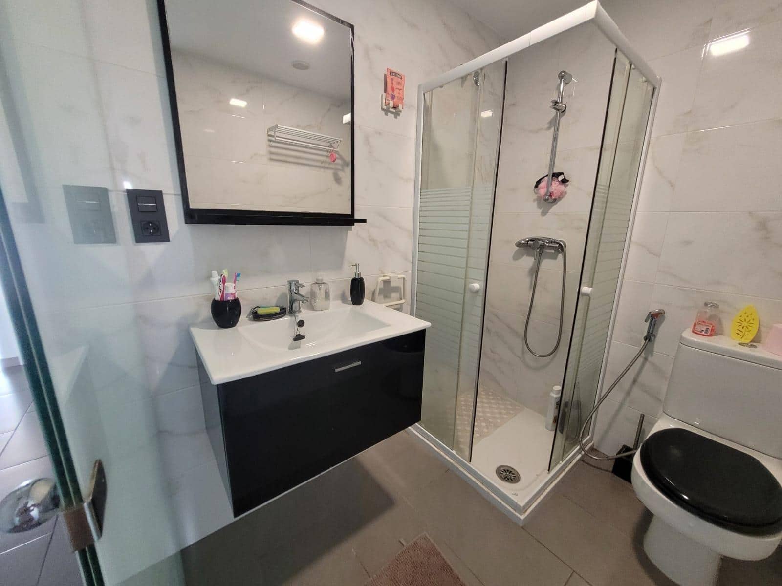 2 makuuhuone Bungalow myytävänä paikassa La Zenia mukana uima-altaan 
autotalli - 289 900 € (Ref: 9398483)