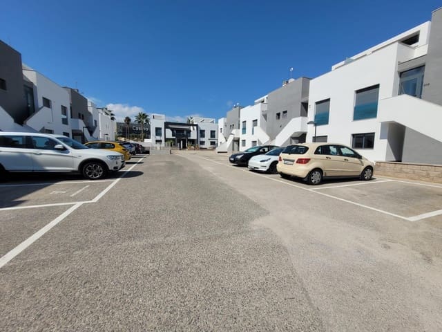 2 makuuhuone Bungalow myytävänä paikassa La Zenia, Orihuela mukana uima-altaan 
autotalli - 289 900 € (Ref: 9398483)