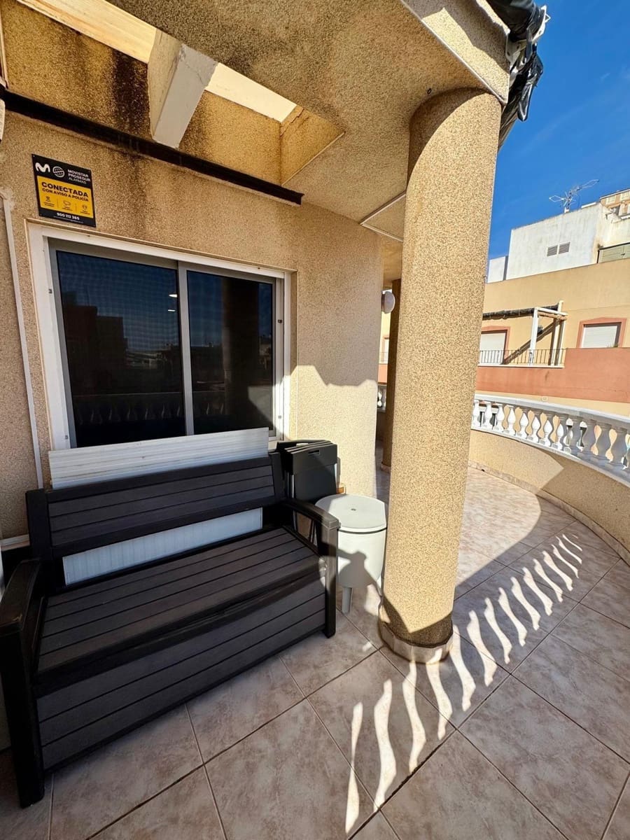 1 soverom Penthouse til salgs i Torrevieja - € 135 260 (Ref: 9398484)