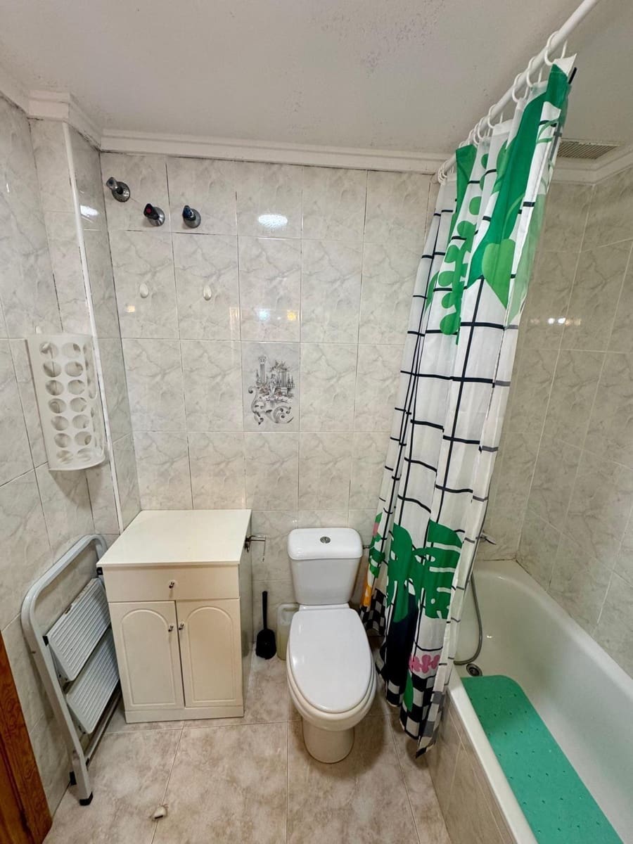 1 soverom Penthouse til salgs i Torrevieja - € 135 260 (Ref: 9398484)