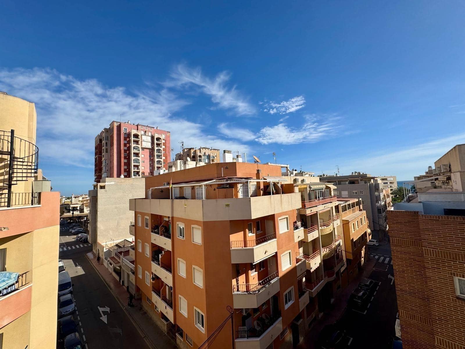 1 soverom Penthouse til salgs i Torrevieja - € 135 260 (Ref: 9398484)
