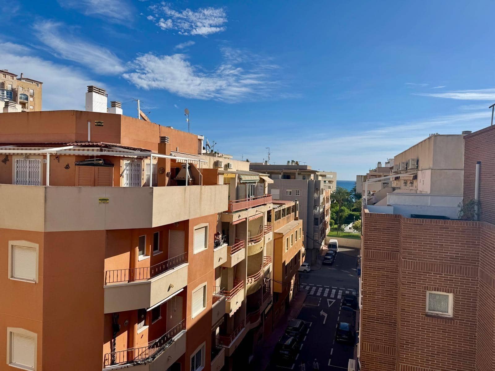 1 soverom Penthouse til salgs i Torrevieja - € 135 260 (Ref: 9398484)