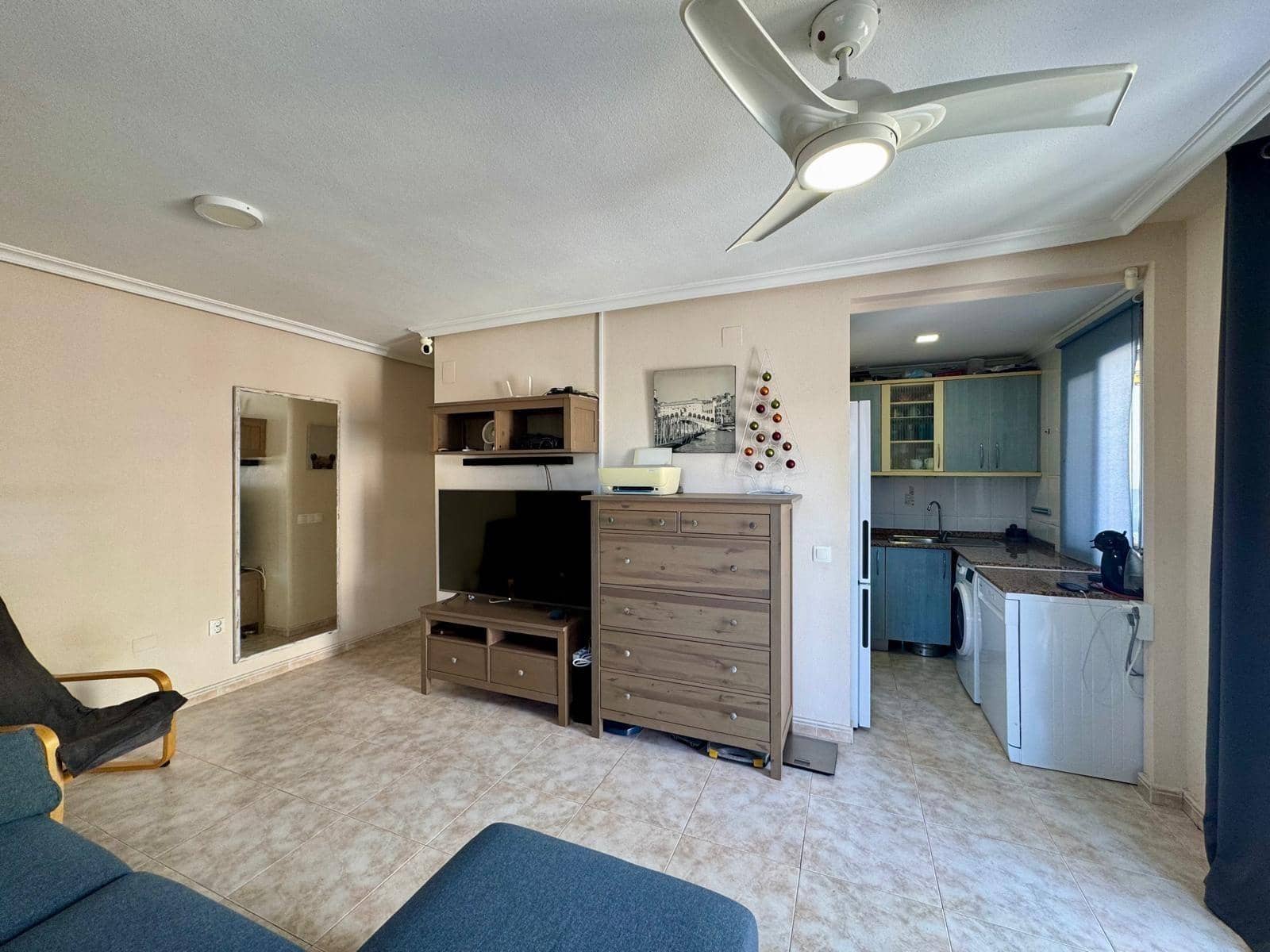 1 soverom Penthouse til salgs i Torrevieja - € 135 260 (Ref: 9398484)