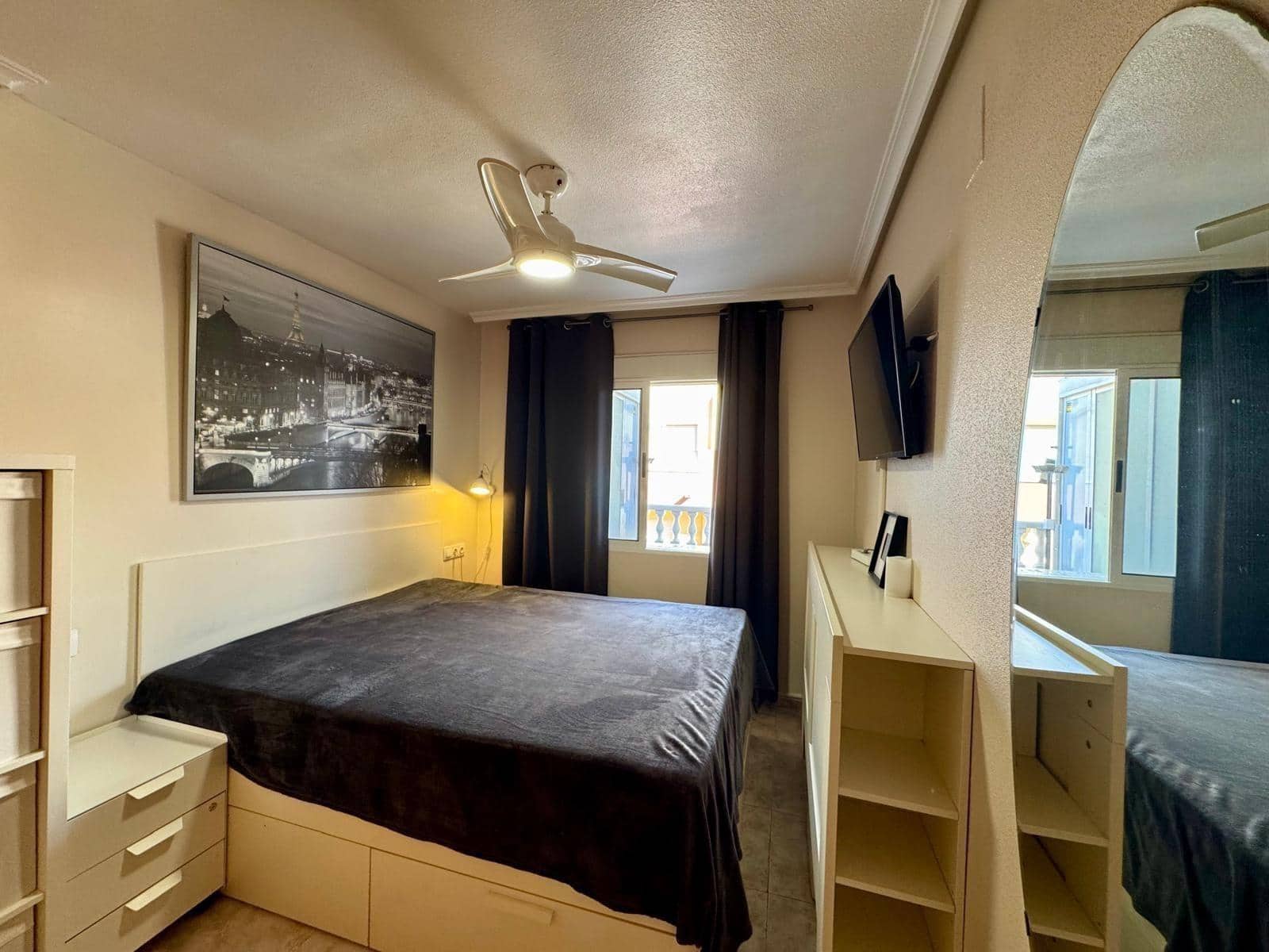 1 soverom Penthouse til salgs i Torrevieja - € 135 260 (Ref: 9398484)