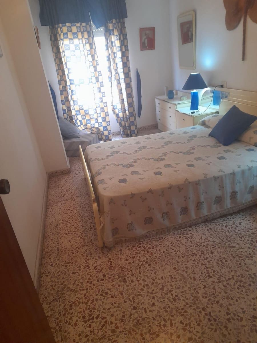3 quarto Apartamento para venda em Torrevieja - 155 000 € (Ref: 9398487)