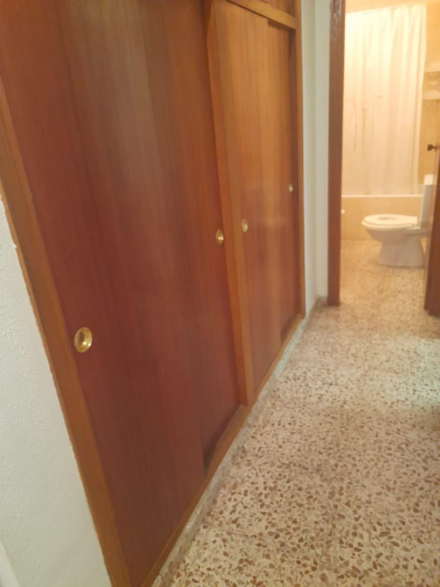 3 quarto Apartamento para venda em Torrevieja - 155 000 € (Ref: 9398487)