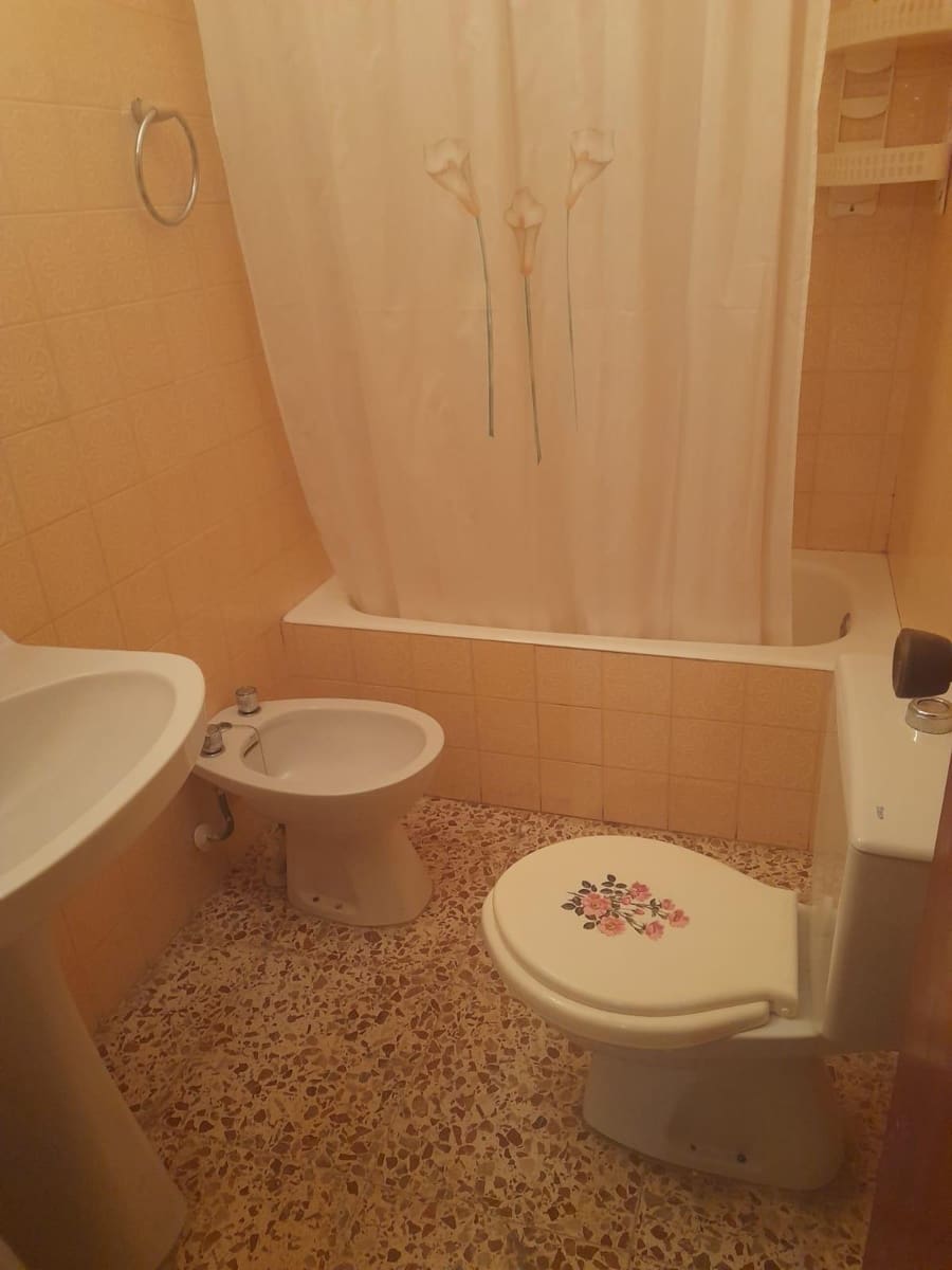 3 quarto Apartamento para venda em Torrevieja - 155 000 € (Ref: 9398487)