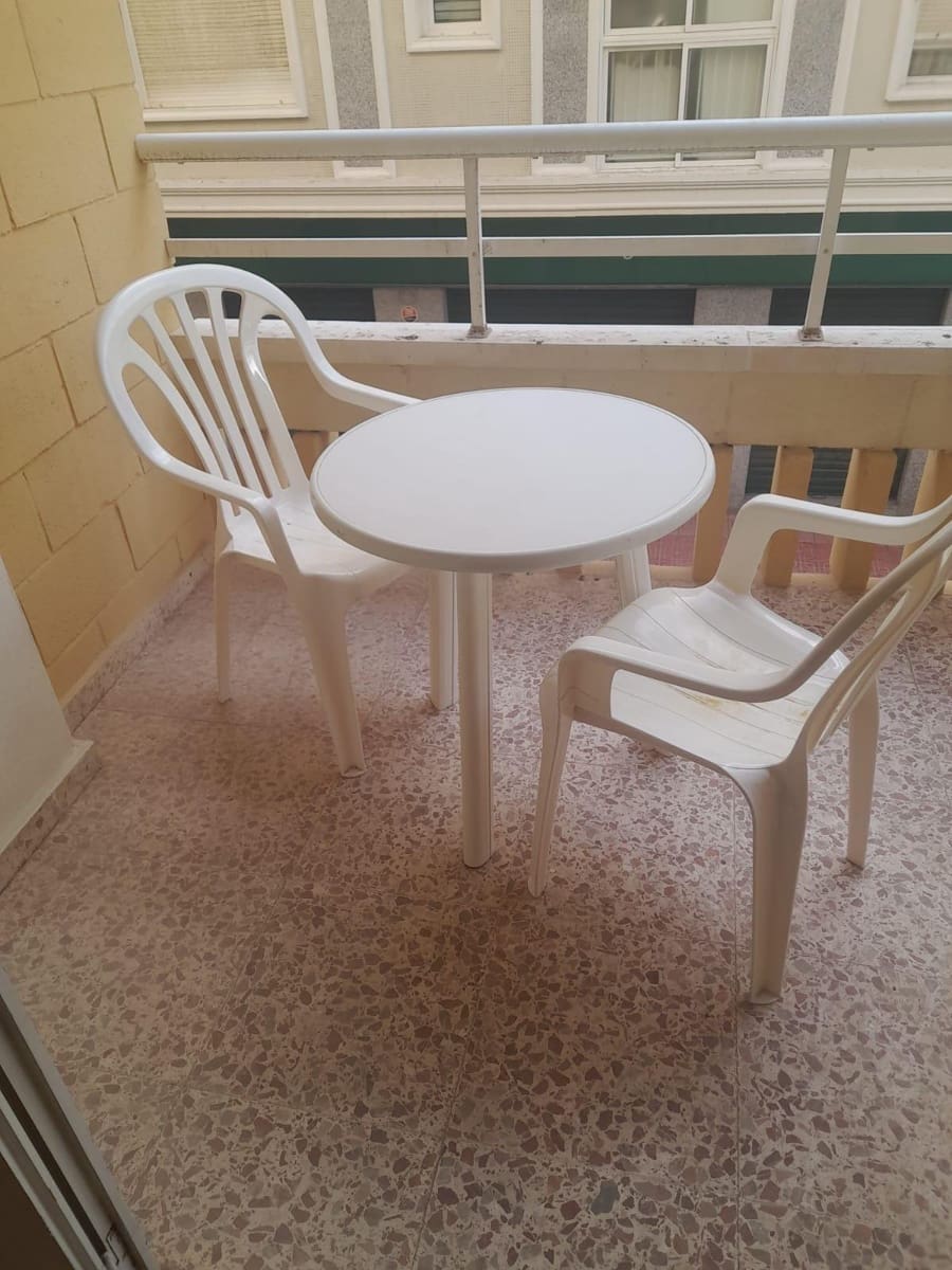 3 quarto Apartamento para venda em Torrevieja - 155 000 € (Ref: 9398487)