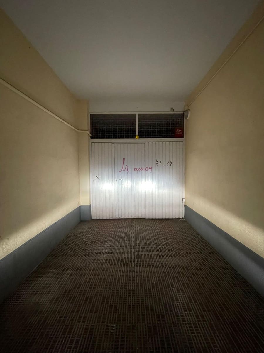 Garage te koop in Torrevieja - € 17.000 (Ref: 9401041)