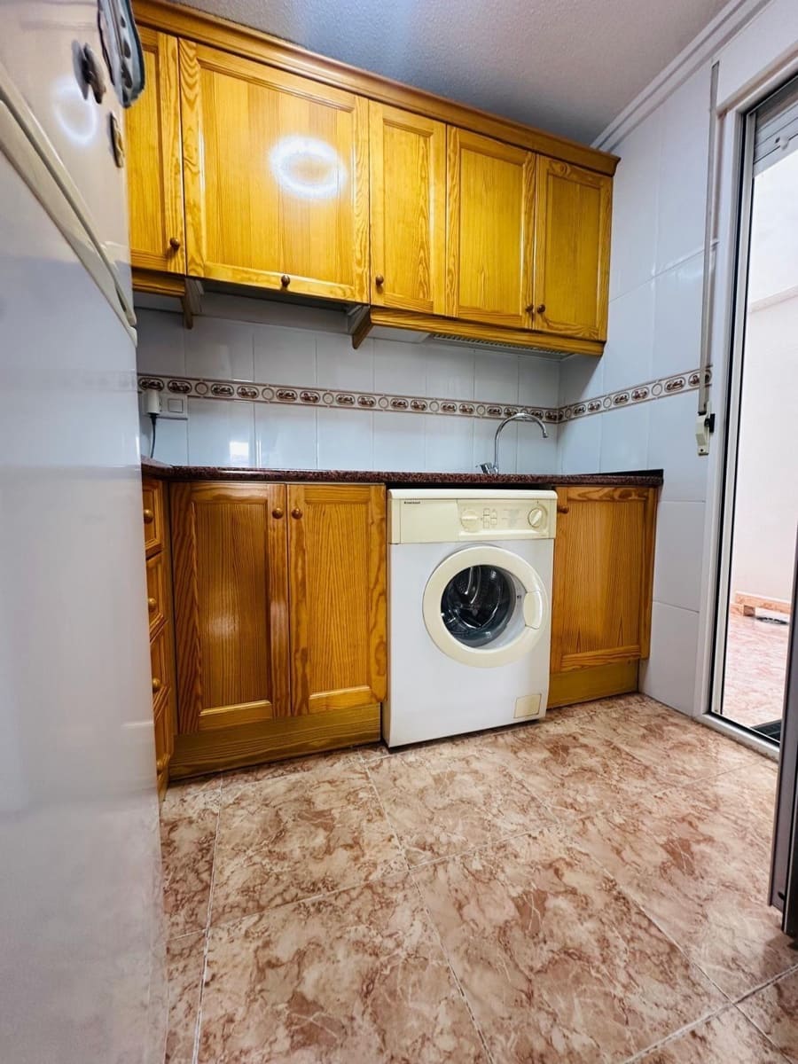 2 camera da letto Appartamento in vendita in Torrevieja - 139.900 € (Rif: 9403386)