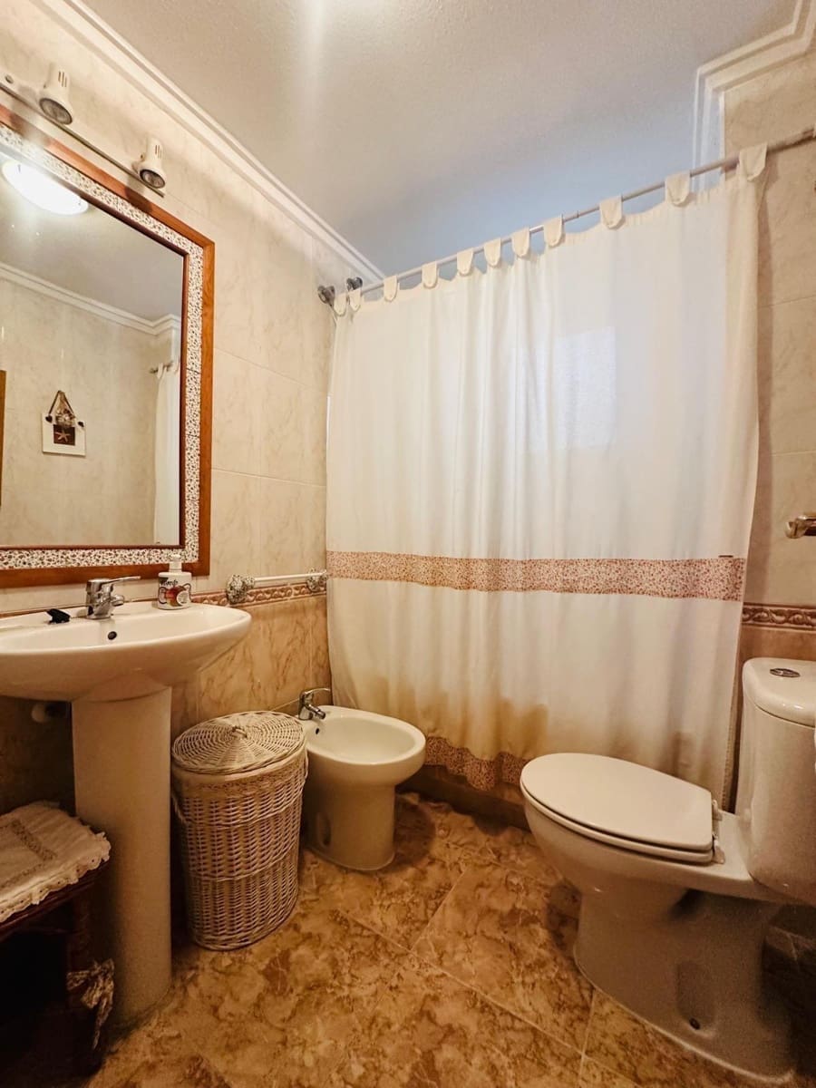 2 camera da letto Appartamento in vendita in Torrevieja - 139.900 € (Rif: 9403386)