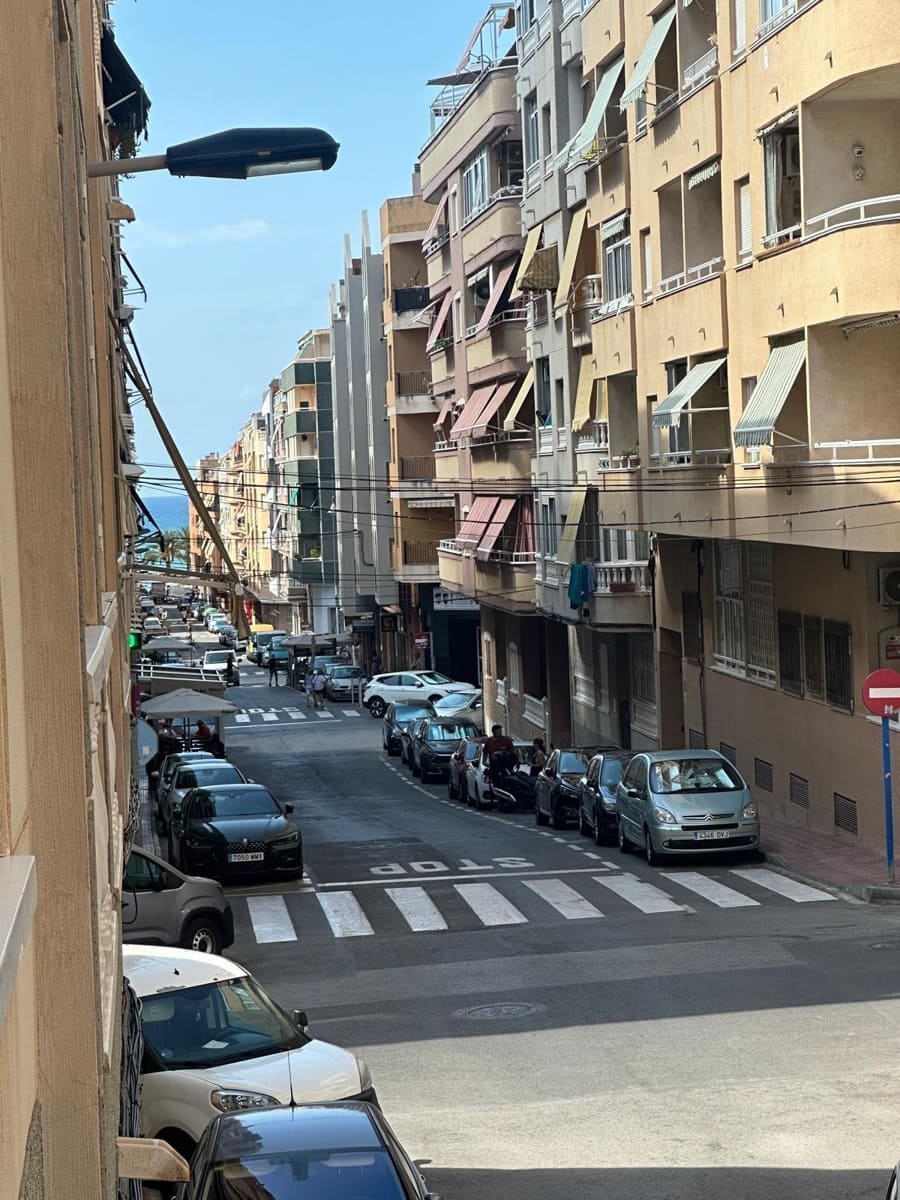 2 camera da letto Appartamento in vendita in Torrevieja - 139.900 € (Rif: 9403386)