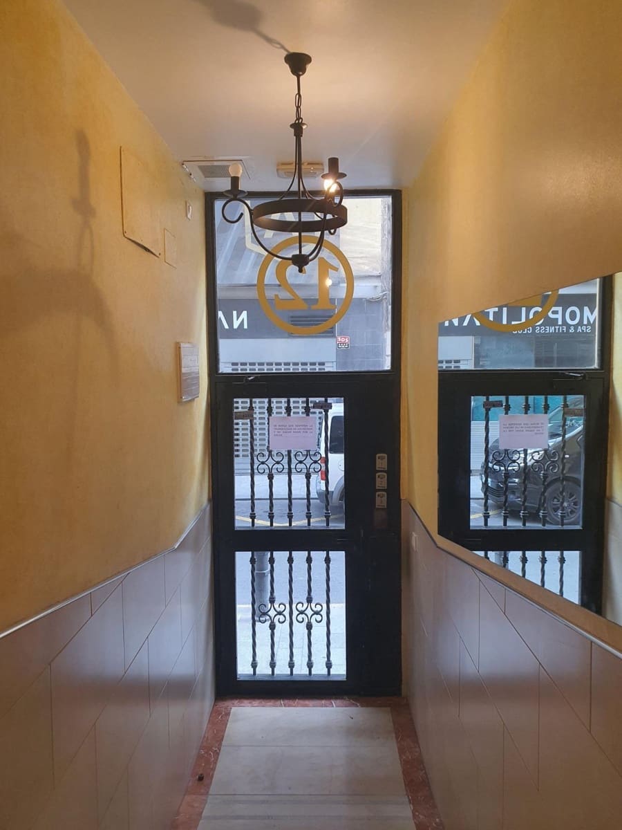 21 quarto Apartamento para venda em Alicante cidade - 1 295 000 € (Ref: 9404433)