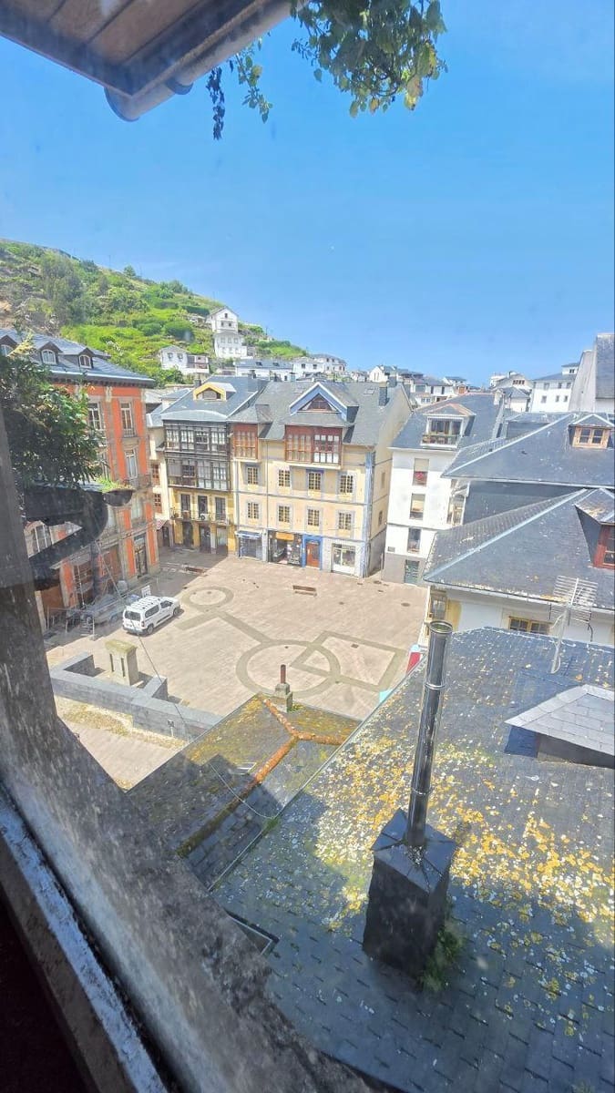 10 slaapkamer Appartement te koop in Luarca - € 99.500 (Ref: 9404434)