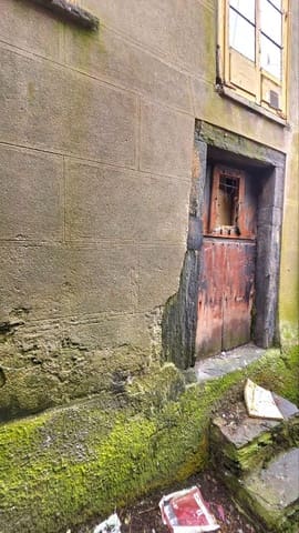 10 slaapkamer Appartement te koop in Luarca, Valdés - € 99.500 (Ref: 9404434)