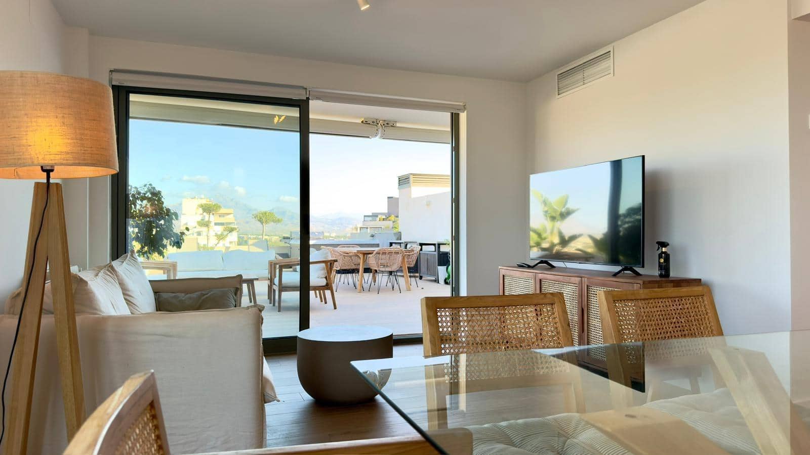 3 bedroom Penthouse for sale in Alicante / Alacant city with pool garage - € 975,000 (Ref: 9406853)
