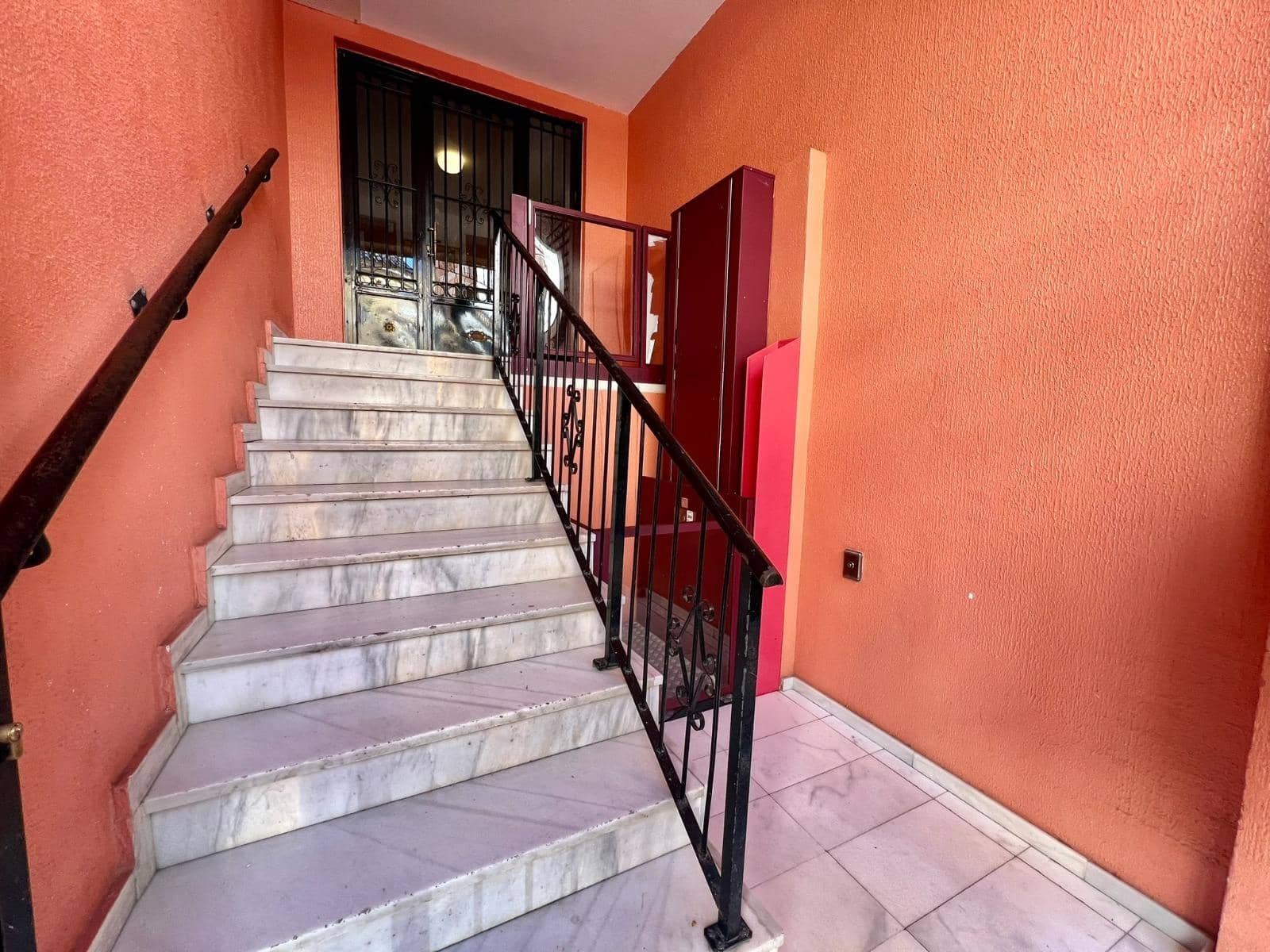 Estudio en Torrevieja en venta - 69.900 € (Ref: 9406857)