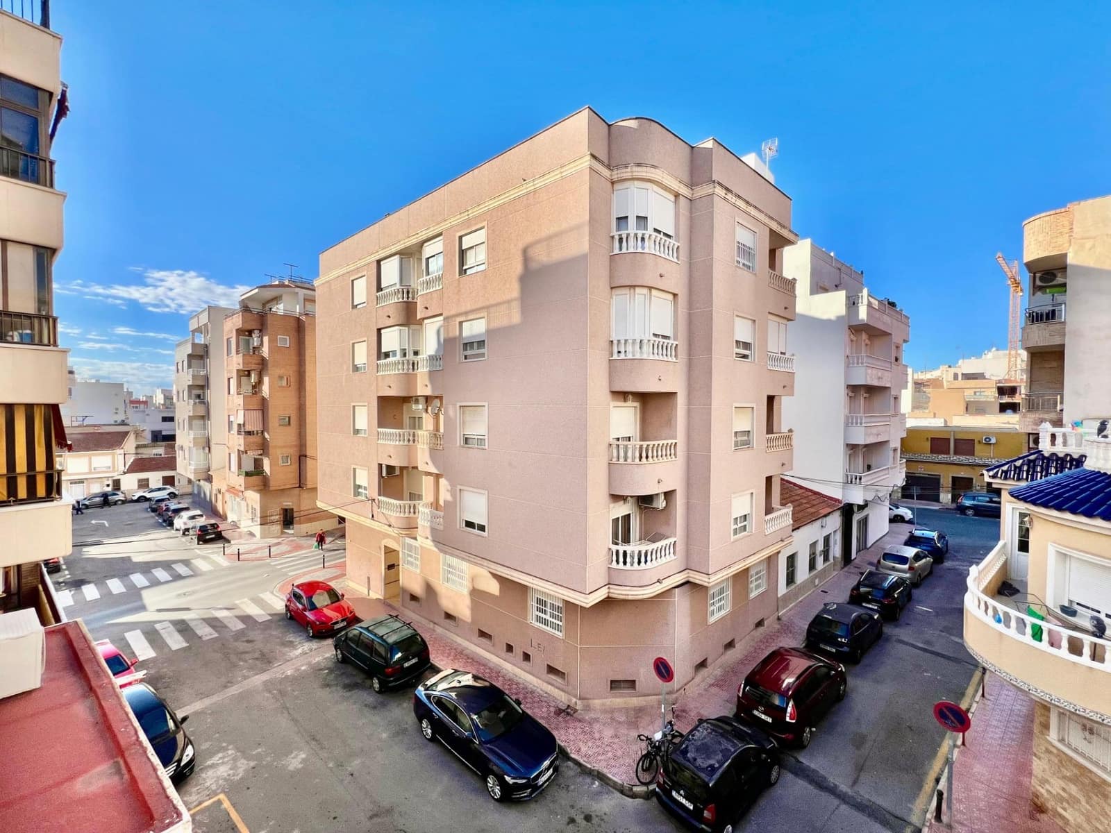 Estudio en Torrevieja en venta - 69.900 € (Ref: 9406857)