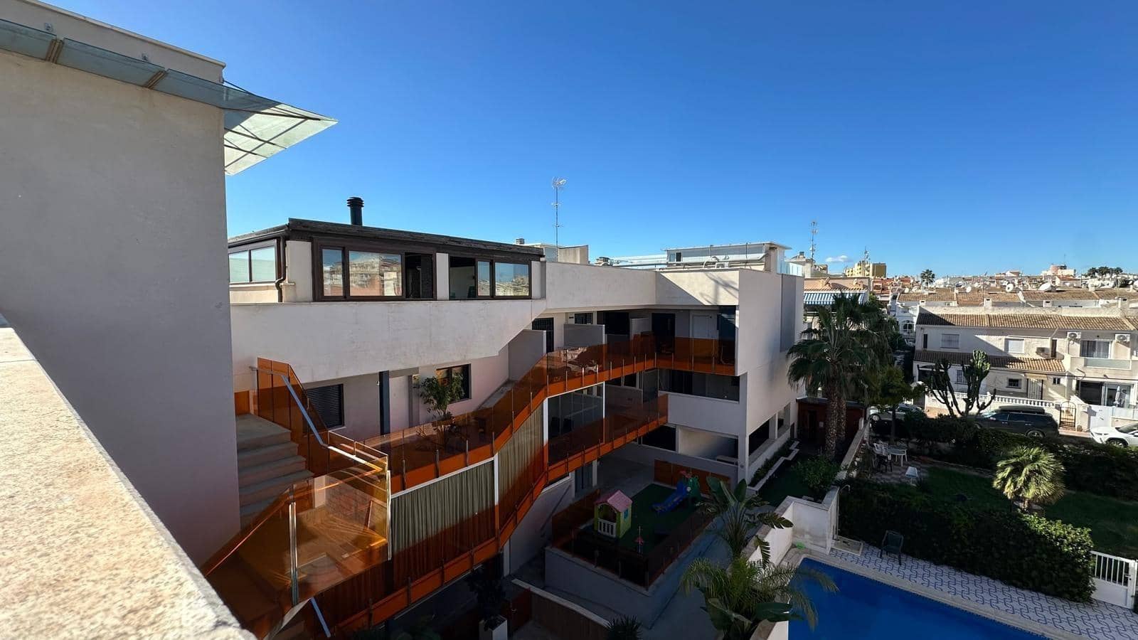 2 camera da letto Appartamento in vendita in Torrevieja con piscina - 220.000 € (Rif: 9406859)