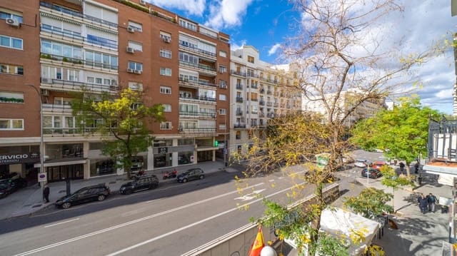 3 Zimmer Wohnung zu verkaufen in Retiro, Madrid Stadt mit Garage - 1.100.000 € (Ref: 9406861)