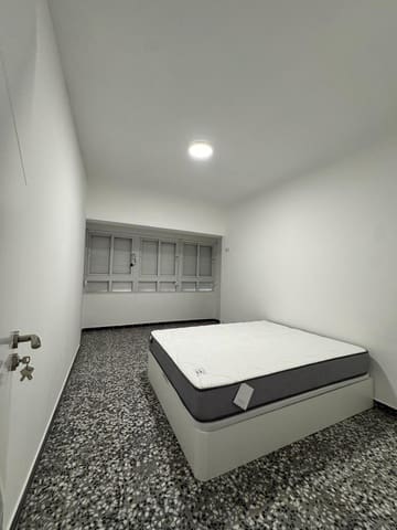 Apartamento de 3 habitaciones en Centro, Torrevieja en venta - 186.000 € (Ref: 9406862)