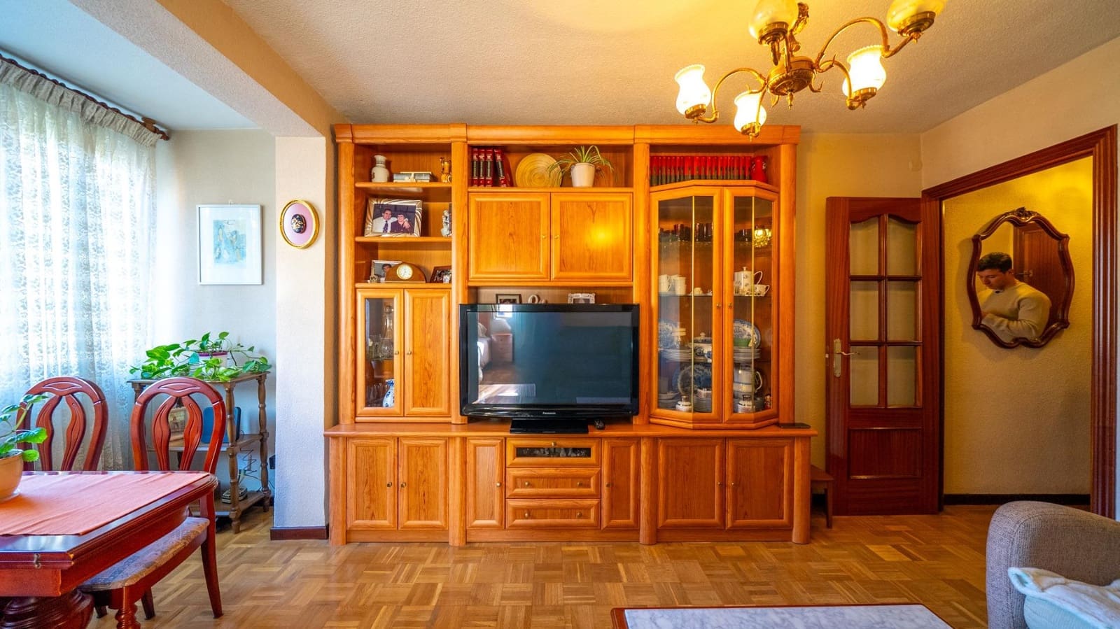 3 bedroom Flat for sale in Madrid city - € 385,000 (Ref: 9406863)