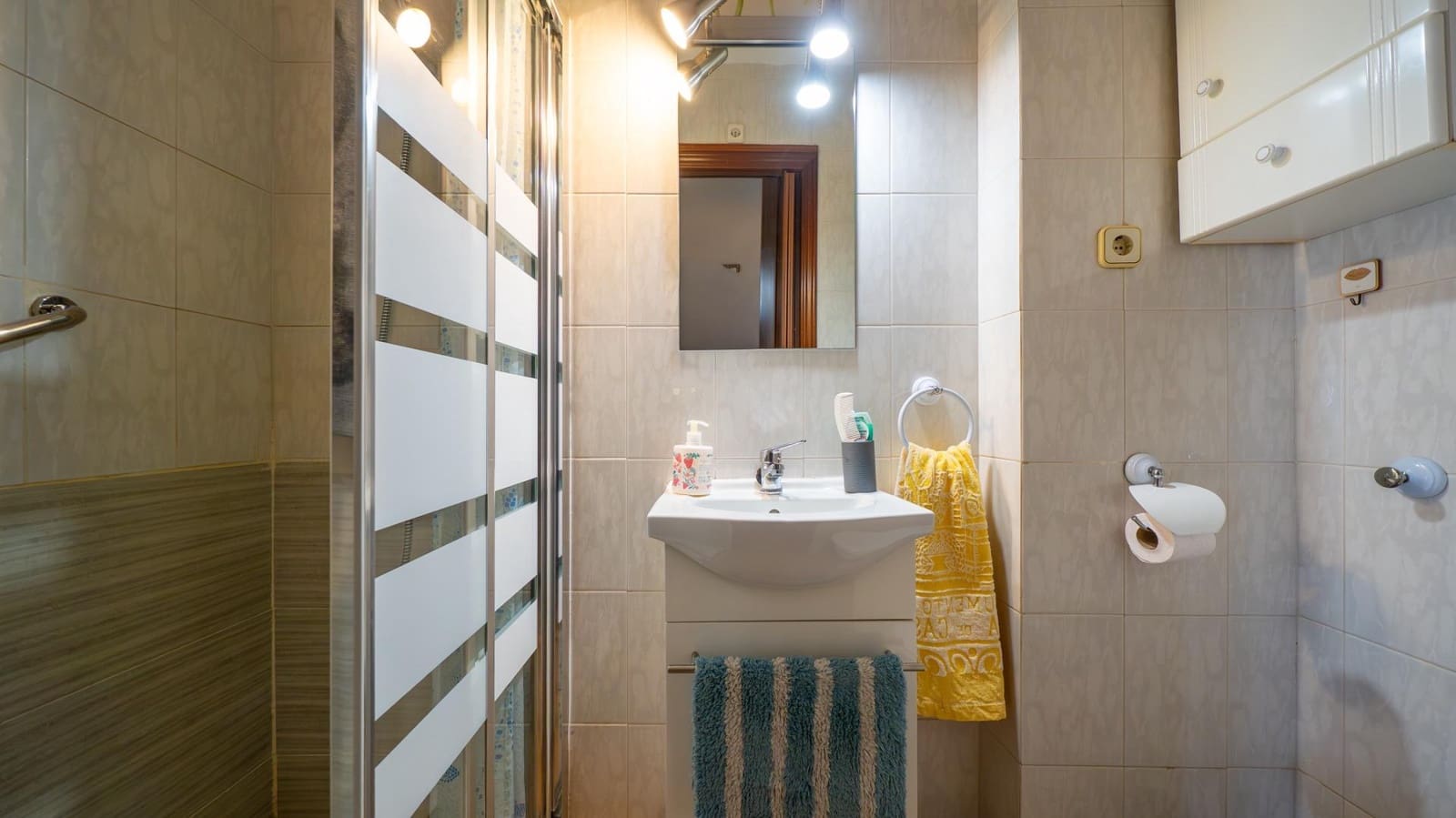 3 bedroom Flat for sale in Madrid city - € 385,000 (Ref: 9406863)