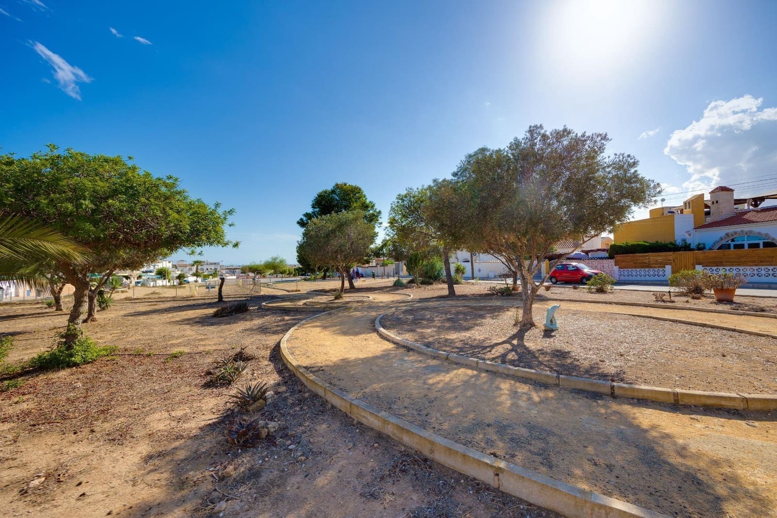 3 makuuhuone Bungalow myytävänä paikassa Orihuela Costa mukana uima-altaan - 185 900 € (Ref: 9407964)