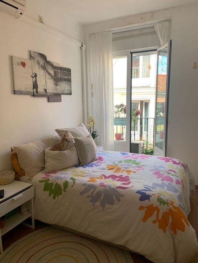 2 bedroom Flat for sale in Madrid city - € 645,000 (Ref: 9410966)