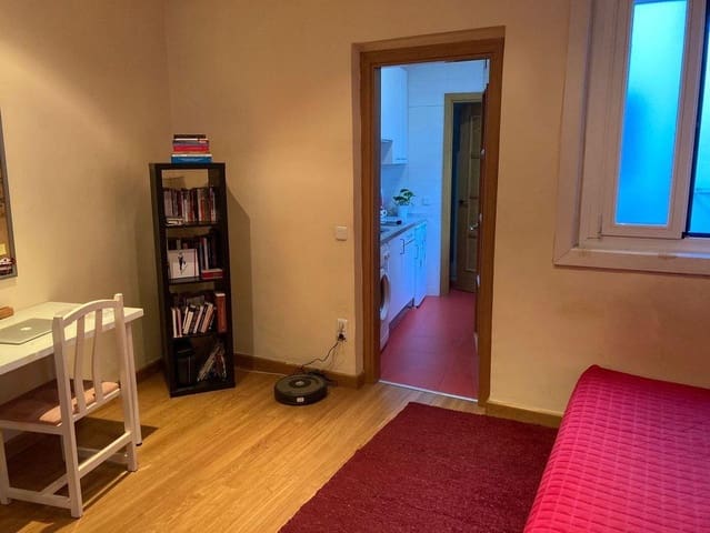 2 bedroom Flat for sale in Universidad, Madrid city - € 645,000 (Ref: 9410966)