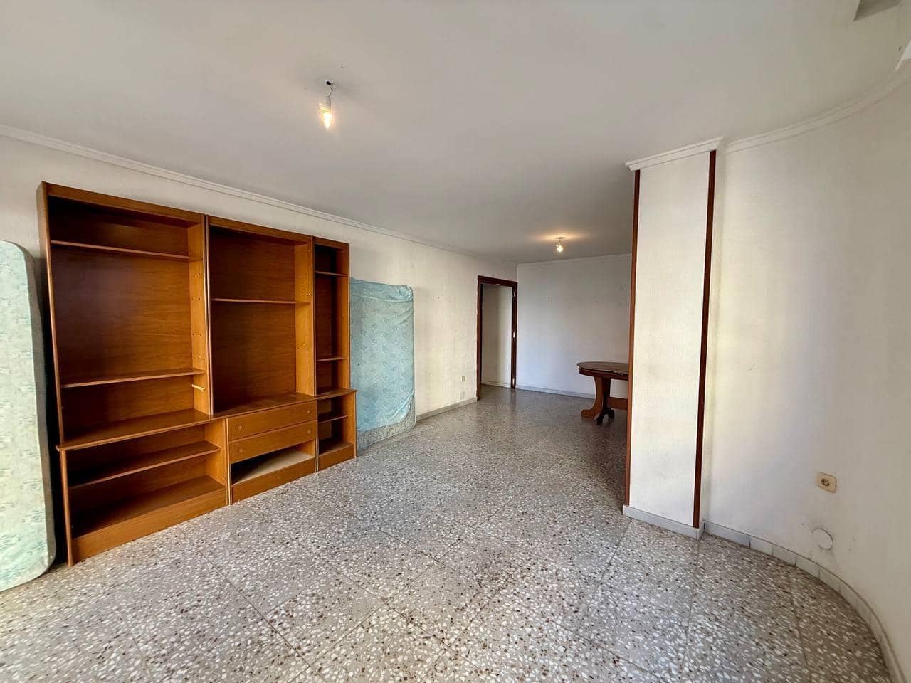 3 Zimmer Apartment zu verkaufen in Torrevieja - 189.900 € (Ref: 9414096)