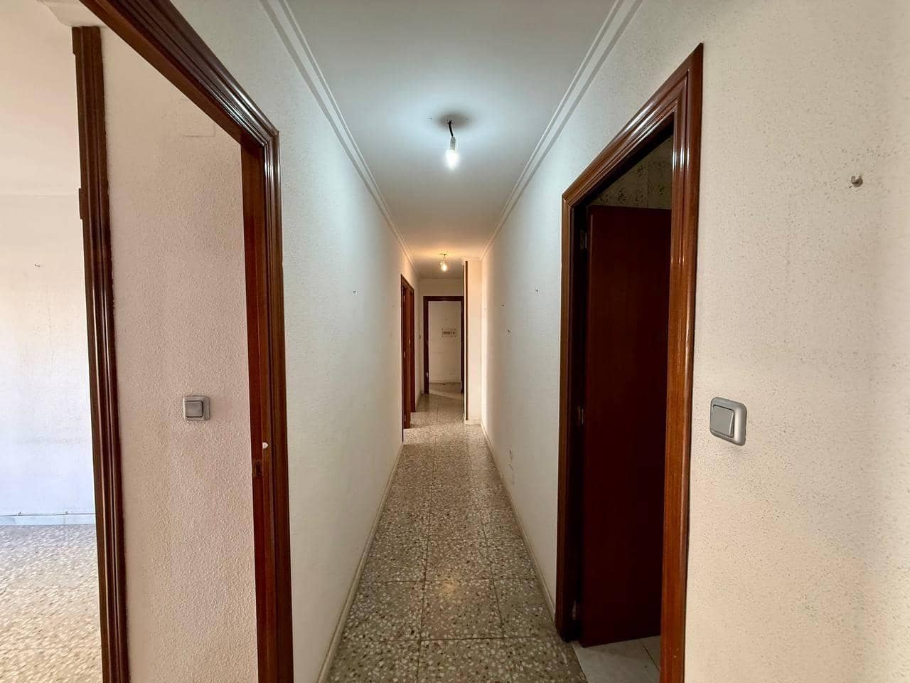 3 Zimmer Apartment zu verkaufen in Torrevieja - 189.900 € (Ref: 9414096)