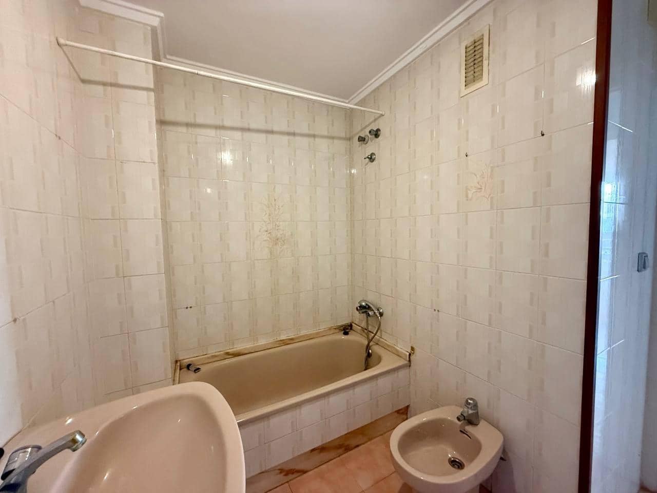 3 Zimmer Apartment zu verkaufen in Torrevieja - 189.900 € (Ref: 9414096)