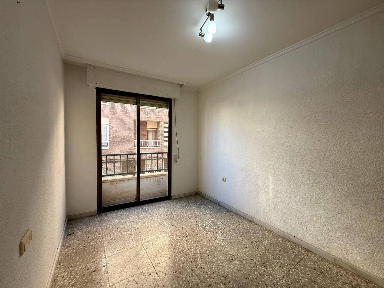 3 Zimmer Apartment zu verkaufen in Torrevieja - 189.900 € (Ref: 9414096)