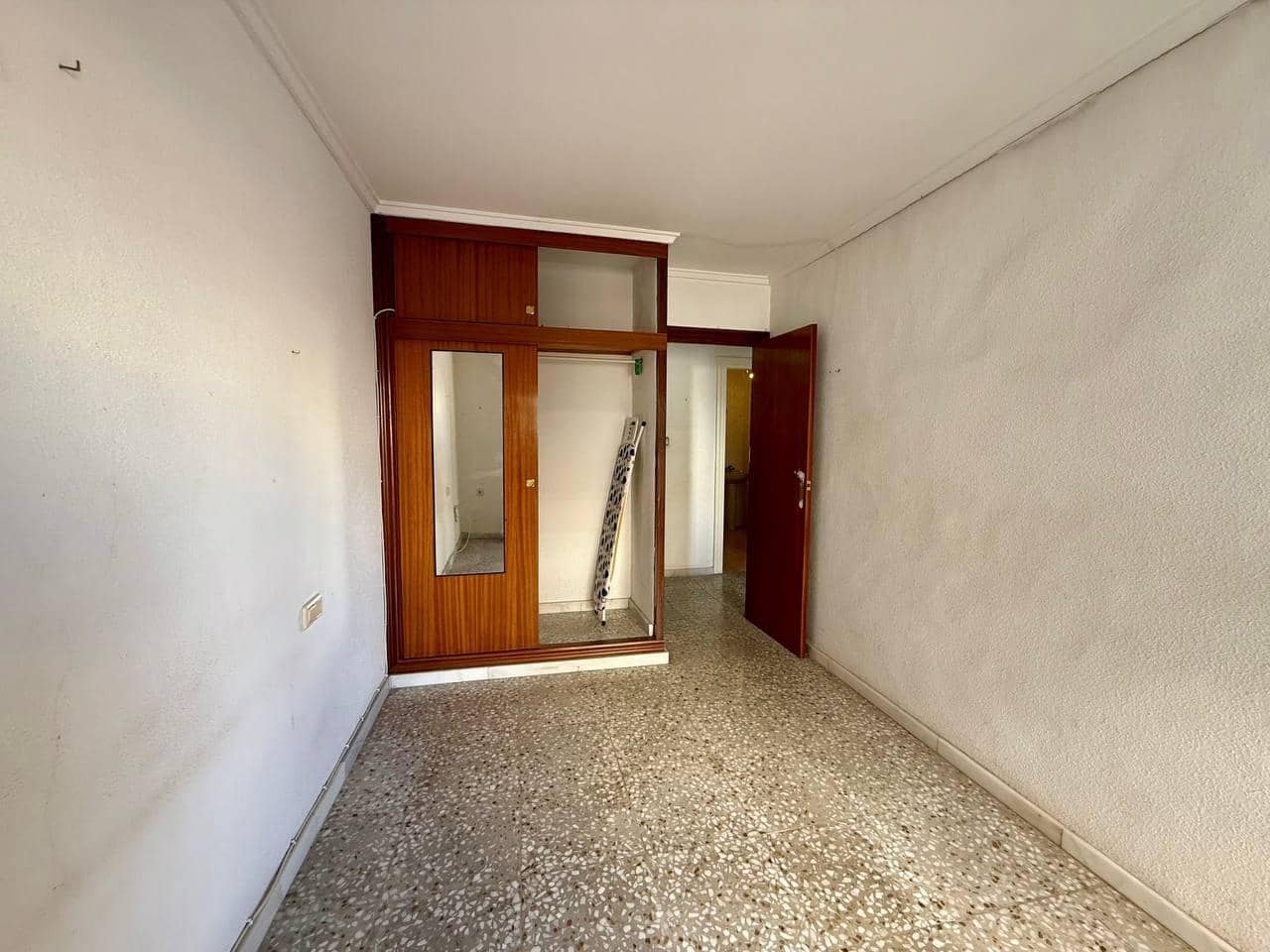 3 Zimmer Apartment zu verkaufen in Torrevieja - 189.900 € (Ref: 9414096)